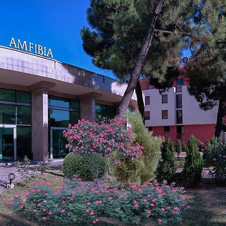 Amfibia Beach Complex Słoneczny Brzeg Zewnętrze zdjęcie